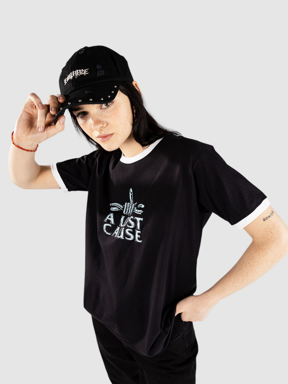 A Lost Cause Razor Ringer T-Shirt black/white