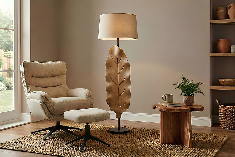 Massive Stehlampe LEAF 130cm weiß natur Teakholz Blatt-Design mit Stoffschirm