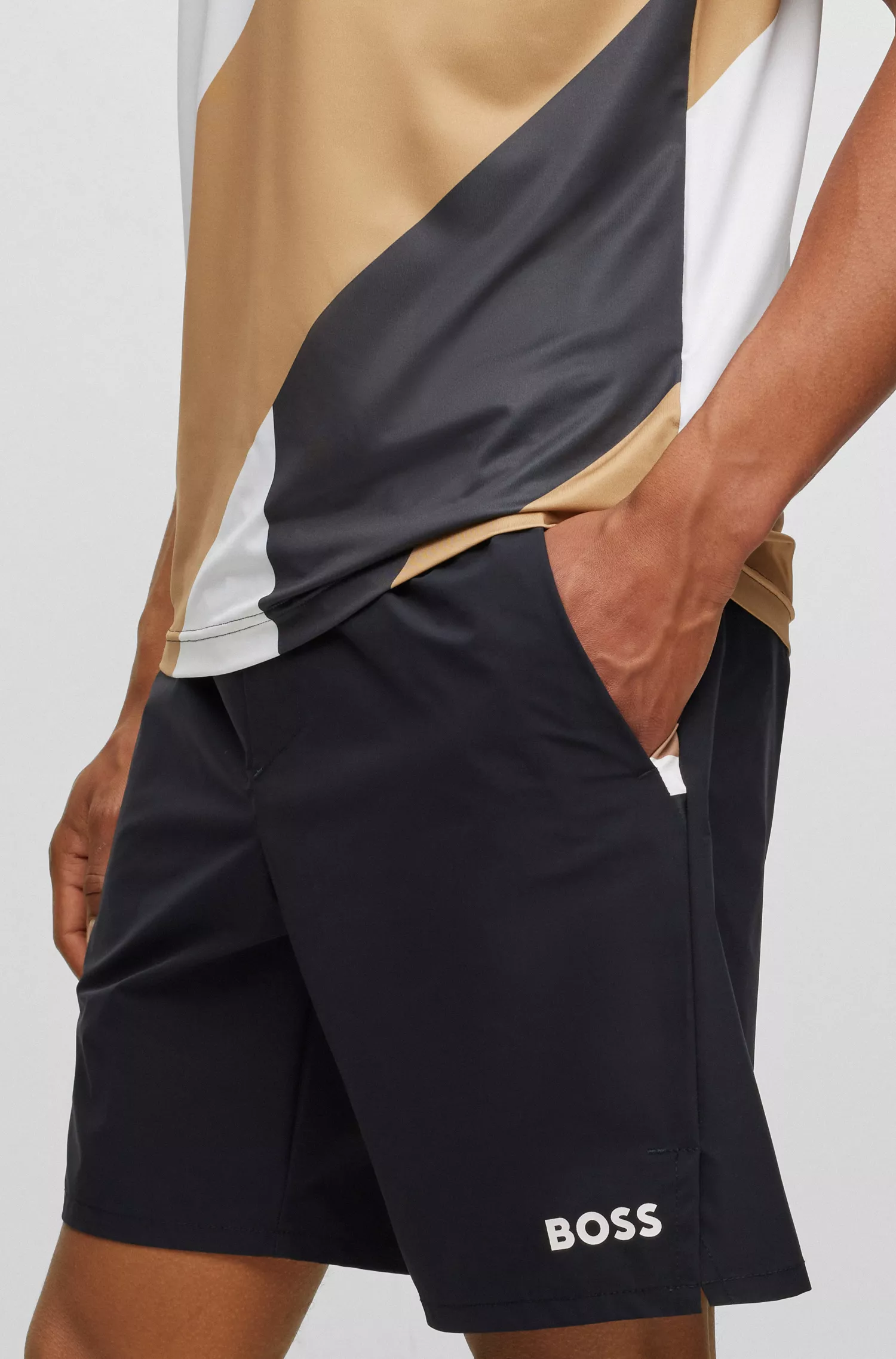 Shorts BOSS Green-BOSS x Matteo Berrettini em popeline elástica com logotipo contrastante.