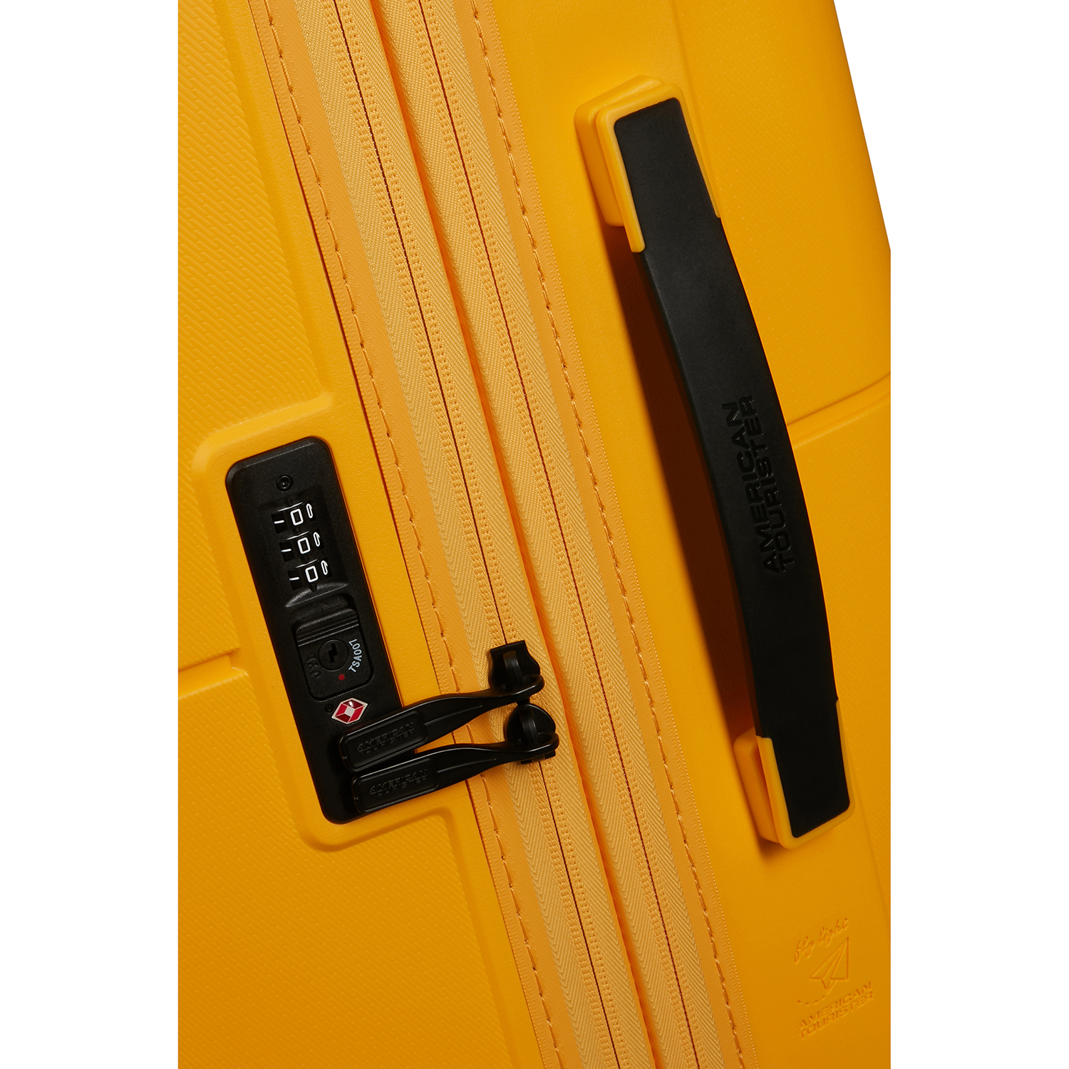 American Tourister Dashpop Spinner 67 Exp golden yellow