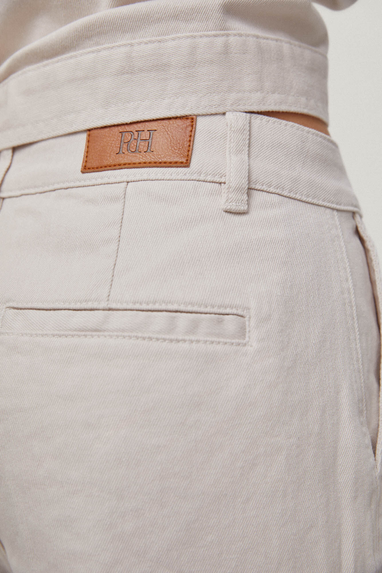 Calça jeans de perna larga - Bege