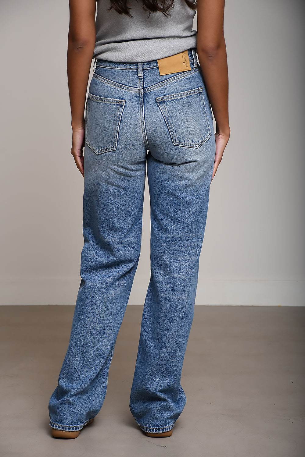 Korea boyfriend jeans