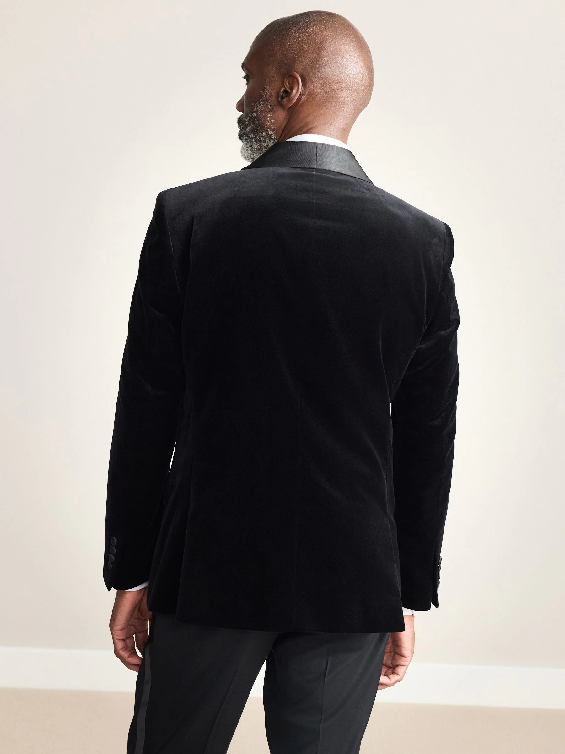 Zwart - Slim Fit - Signature Pontoglio Italian Velvet Blazer With Shawl Lapel