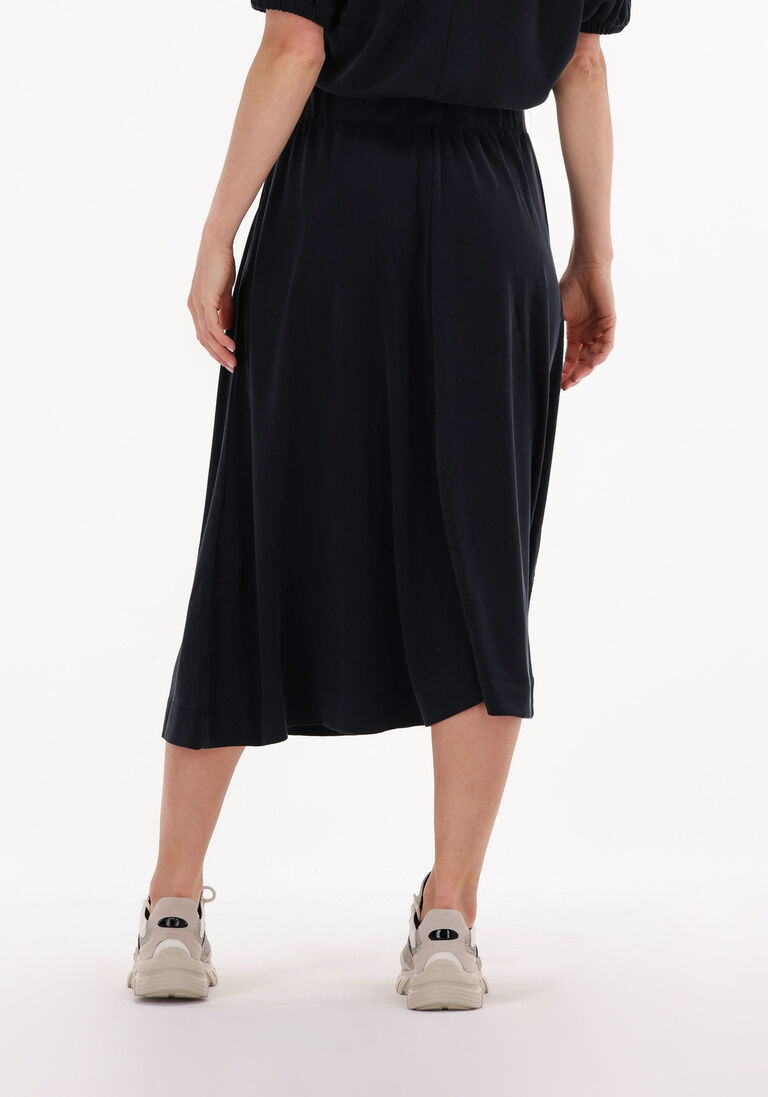 MINUS zwarte minus midirok addilyn skirt