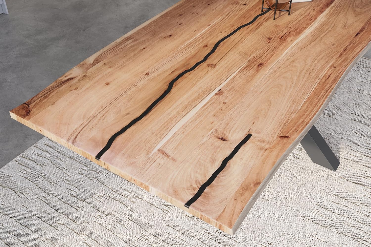 SAM Baumkantentisch 300 x 100 cm Polly, Epoxidharz-Adern in Schwarz, Akazienholz massiv + naturfarben, Esstisch mit Spider-Eisengestell Schwarz, Tischplatte 26 mm, echte Baumkante