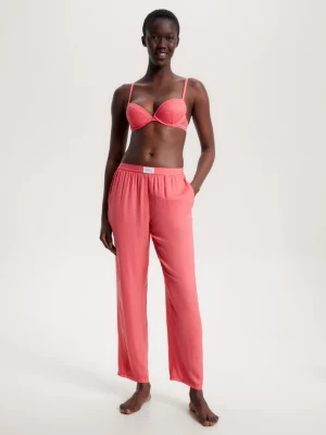 Sutiã push-up acolchoado com renda floral