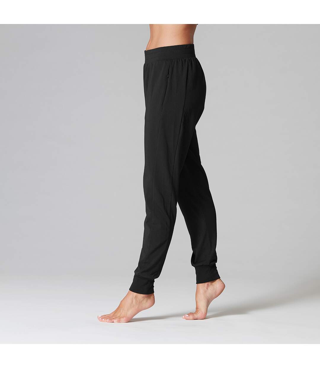 Tavi Noir - Pantalon de jogging - Femme (Noir) - UTMQ325