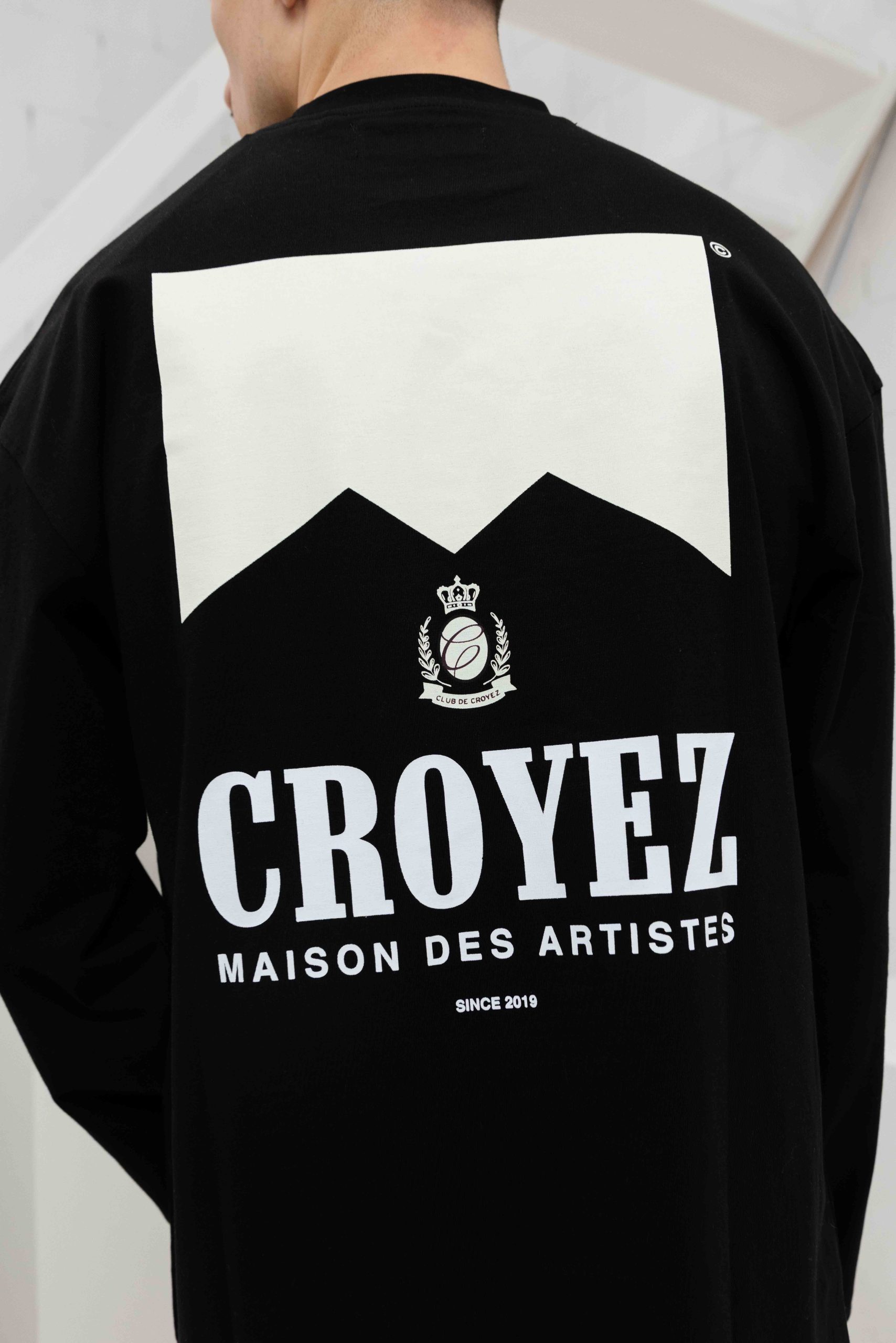 Croyez Maison Fumes Longsleeve T-Shirt Heren Zwart