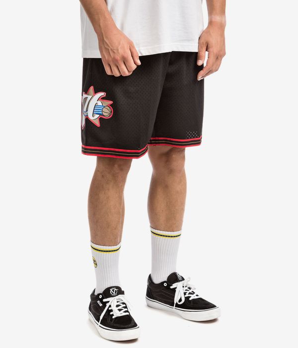 Mitchell&Ness Philadelphia 76ers Shorts (black black)