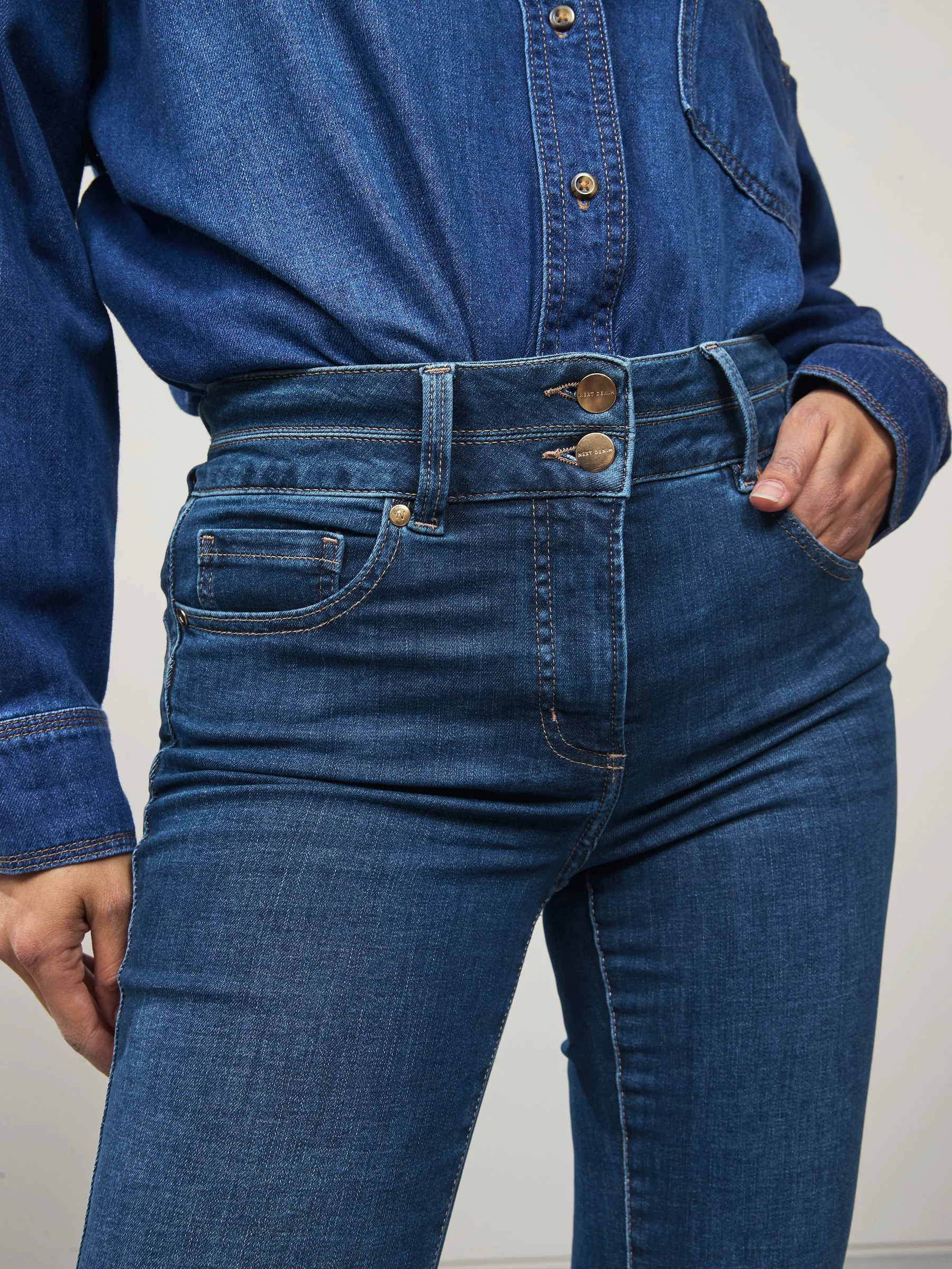 Middenblauw denim - Lift, slim en shape jeans met bootcut