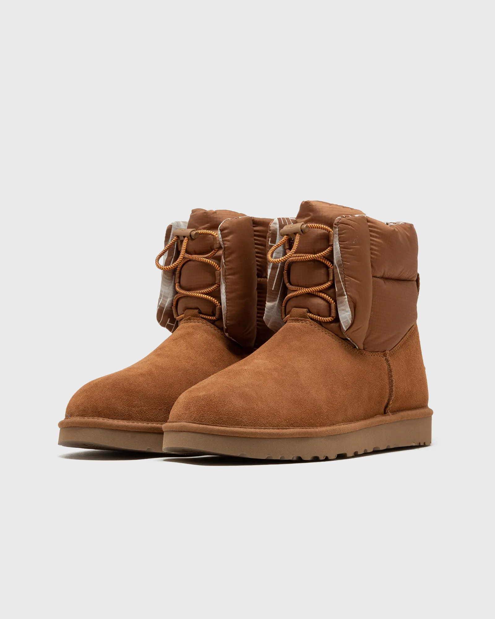 UGG WMNS CLASSIC MAXI TOGGLE