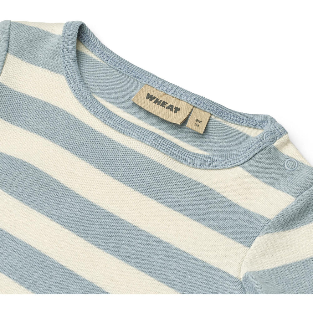 Køb Wheat Calm Blue Stripe Body L/S Freddie
