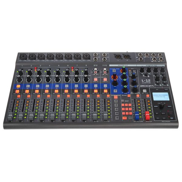 Zoom LiveTrak L-12 Starter Bundle