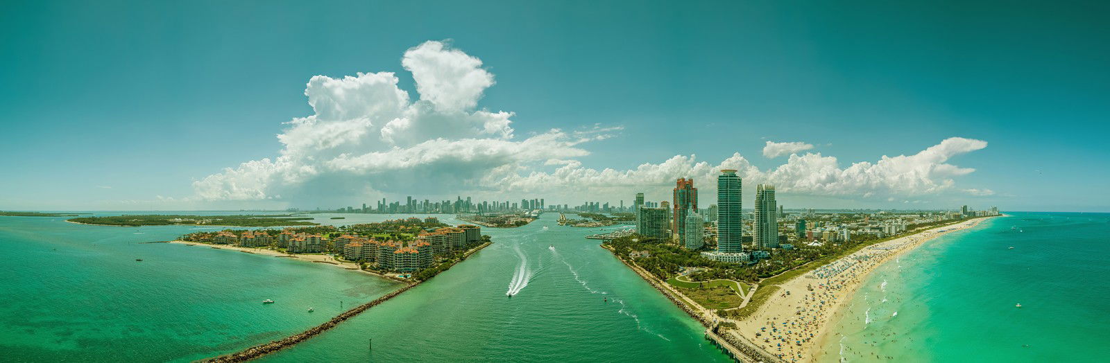 Miami by Florian Wagner - Limited Edition. Edition of: 150. Signed.