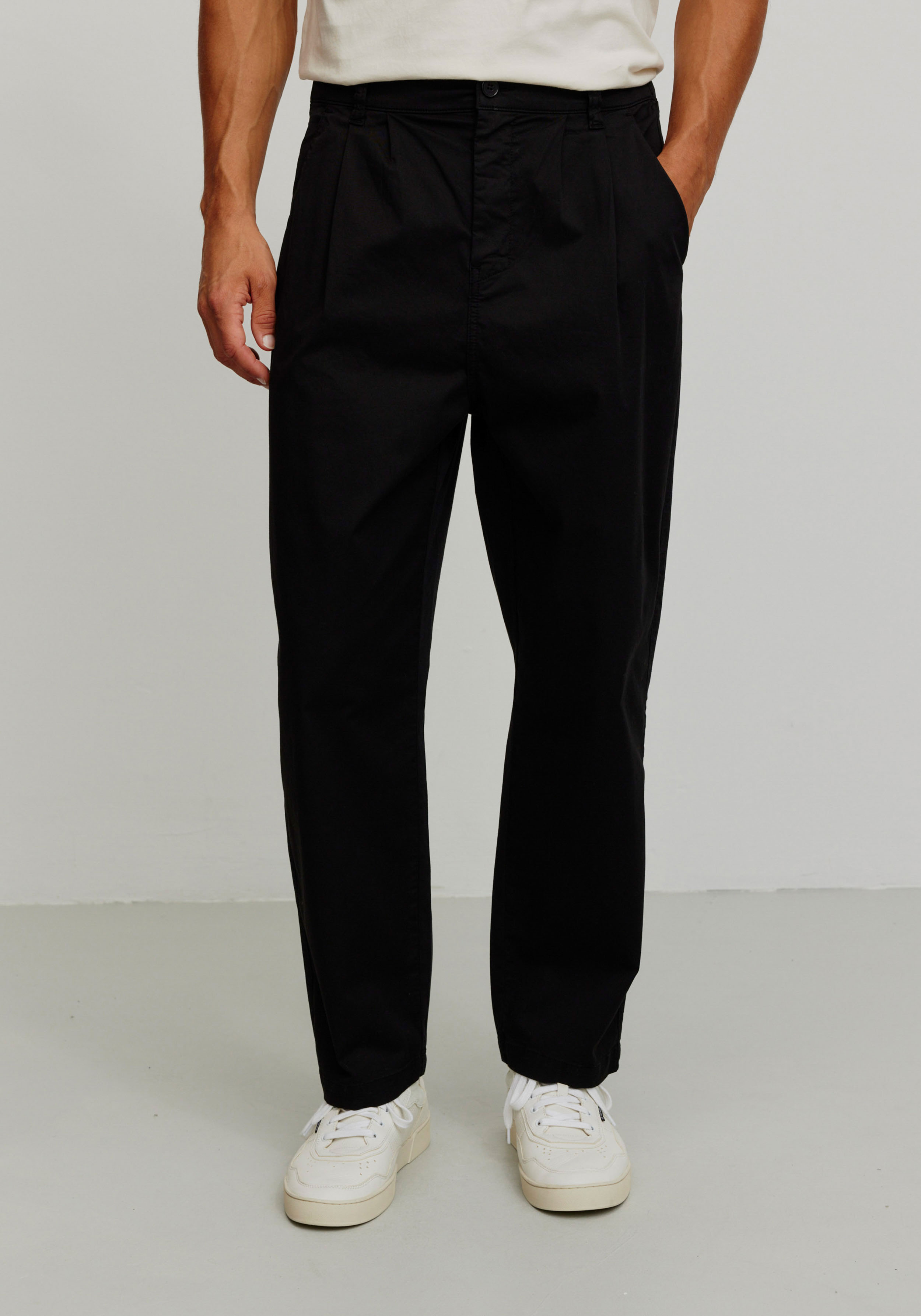 Recolution Chino Catmint Black