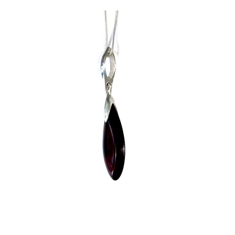 Collier pierre couleur cerise