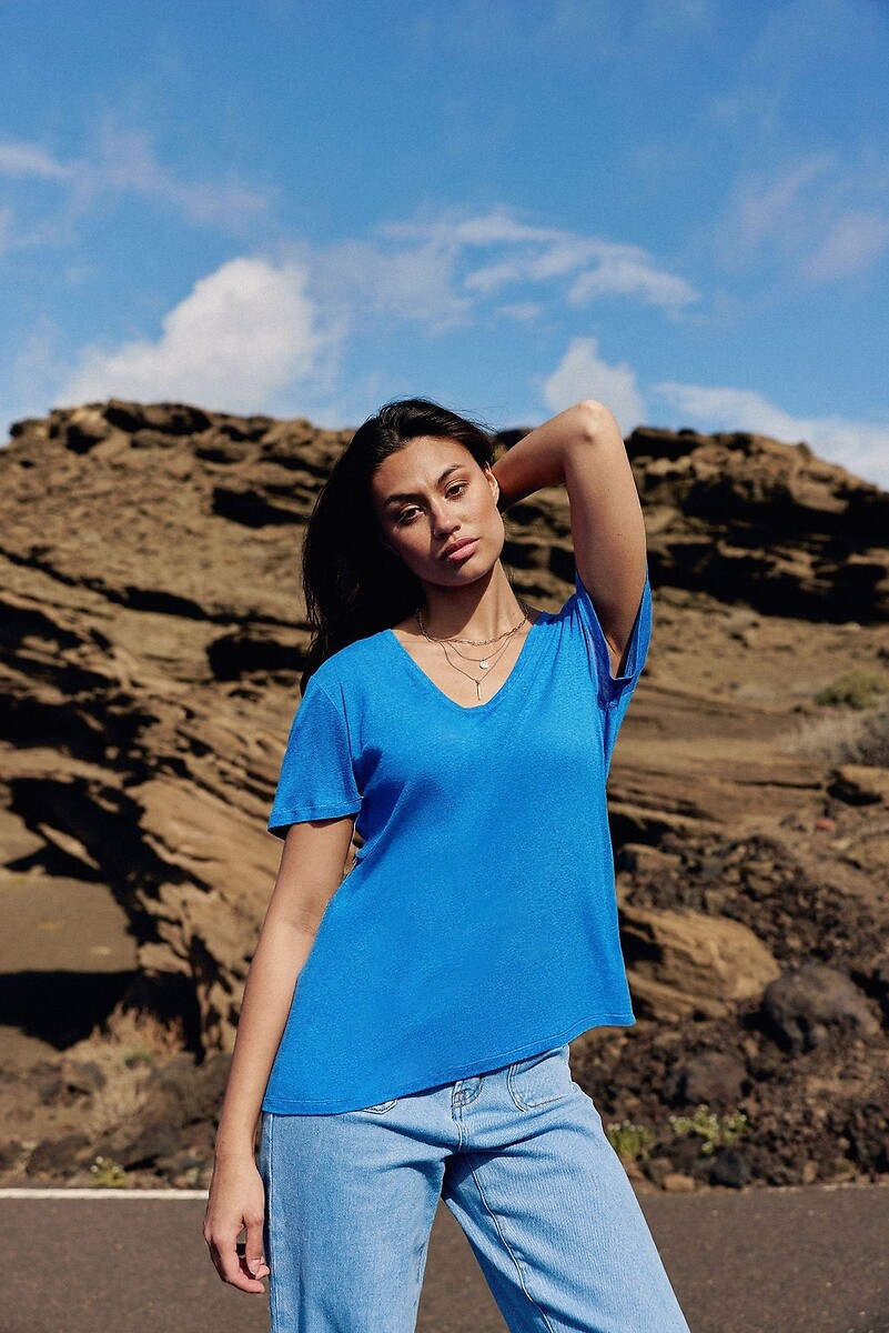 LA PETITE ETOILE<br>Camiseta com decote em V em linho e viscose, THANA