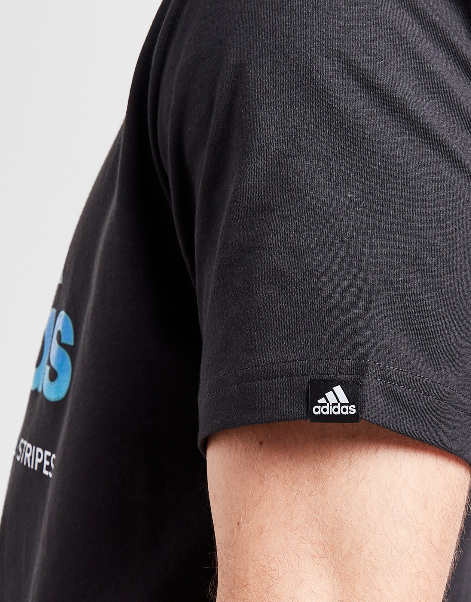adidas T-Shirt Badge Of Sport Logo Dégradé Homme