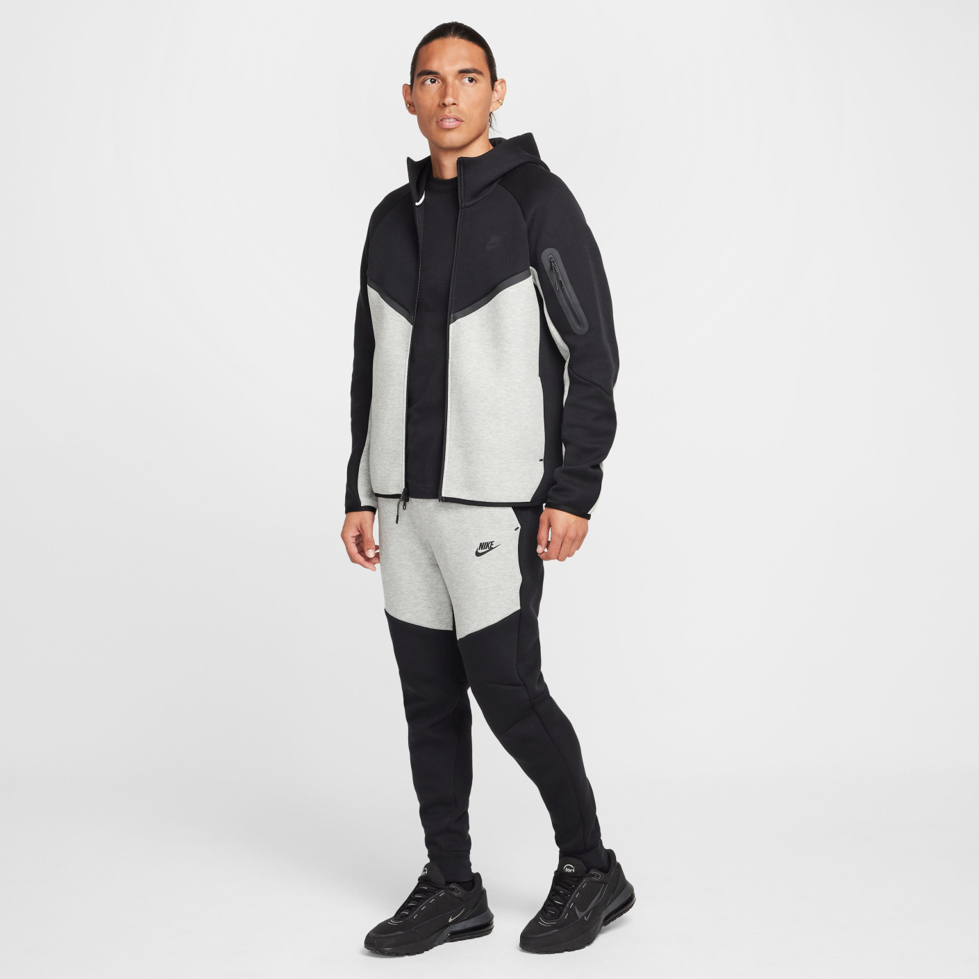 Nike Tech Fleece Sportswear Trainingspak Zwart Lichtgrijs