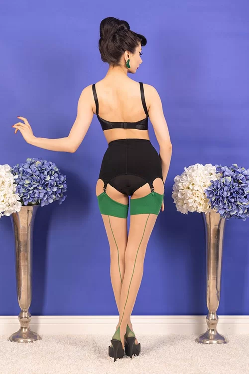 What Katie Did Retro naadkousen in groene glamour