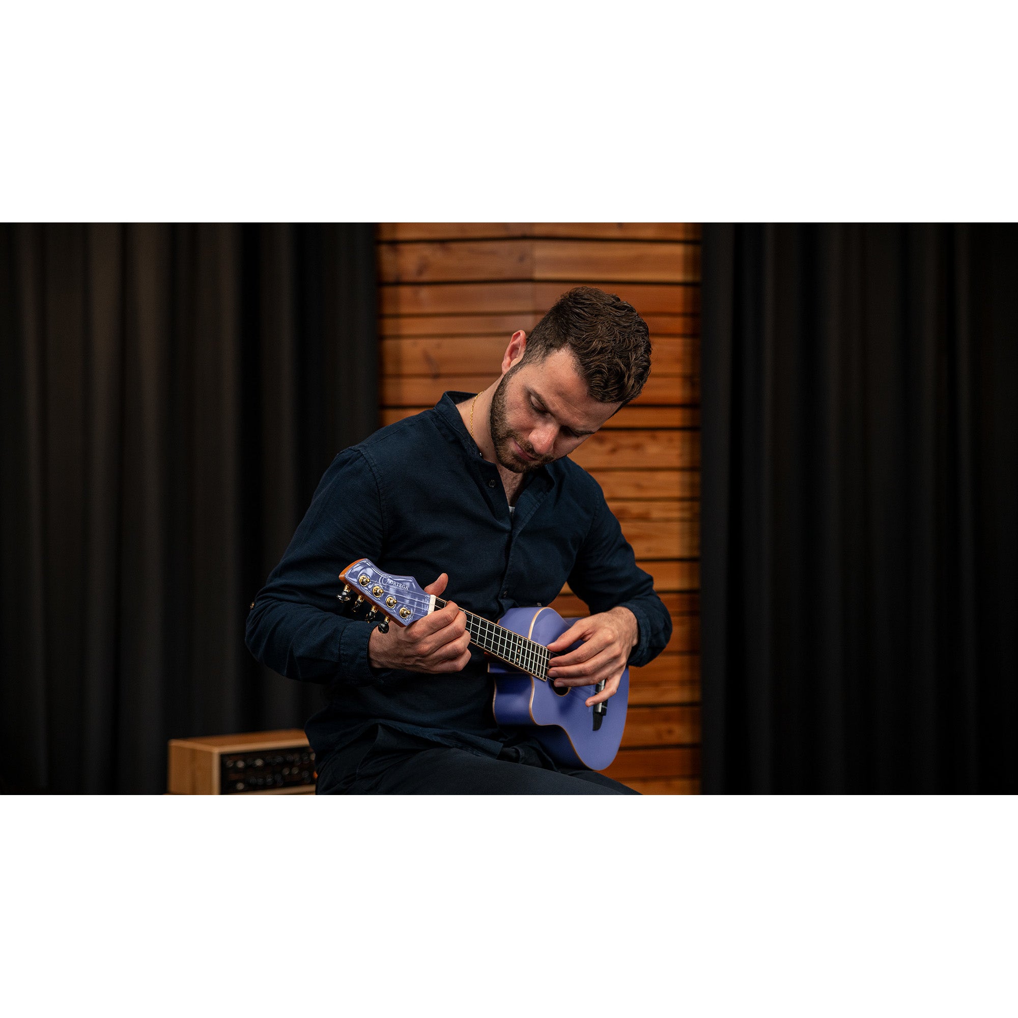 Ortega Horizon Series RUHZT-CE-VP-L linkshandige E/A tenor ukelele met gigbag