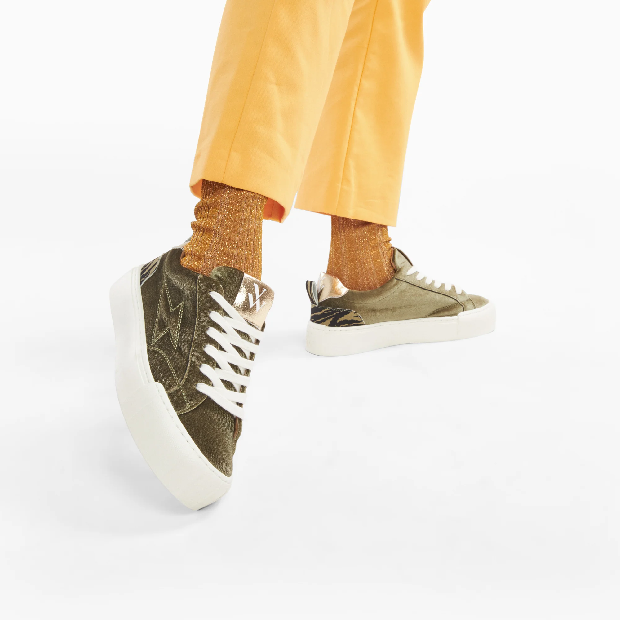 Sneakers-Baskets éclair Jessie kaki à lacets