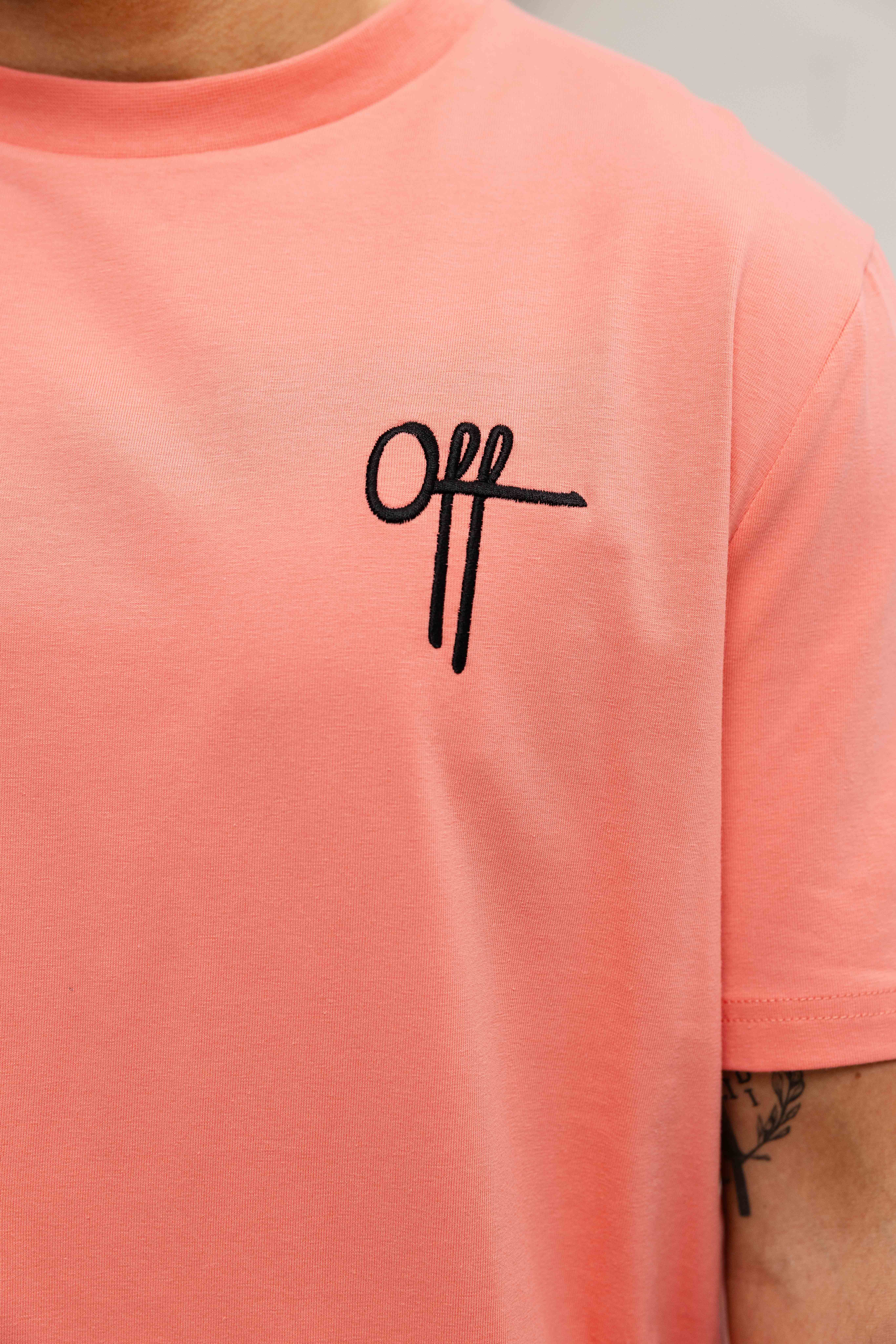 Off The Pitch Neo Regular Fit T-Shirt Heren Roze