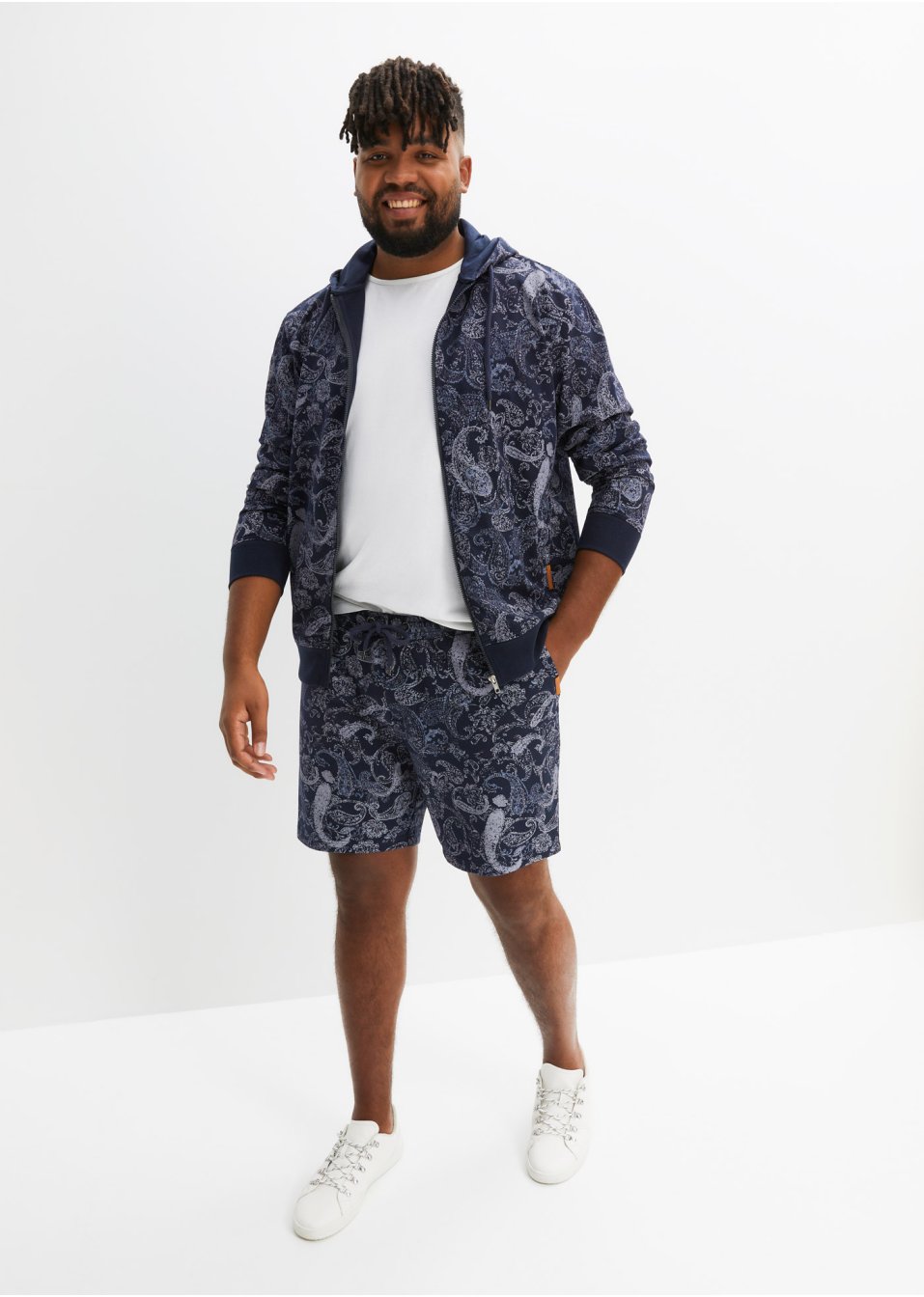 Short long en sweat avec imprimé paisley