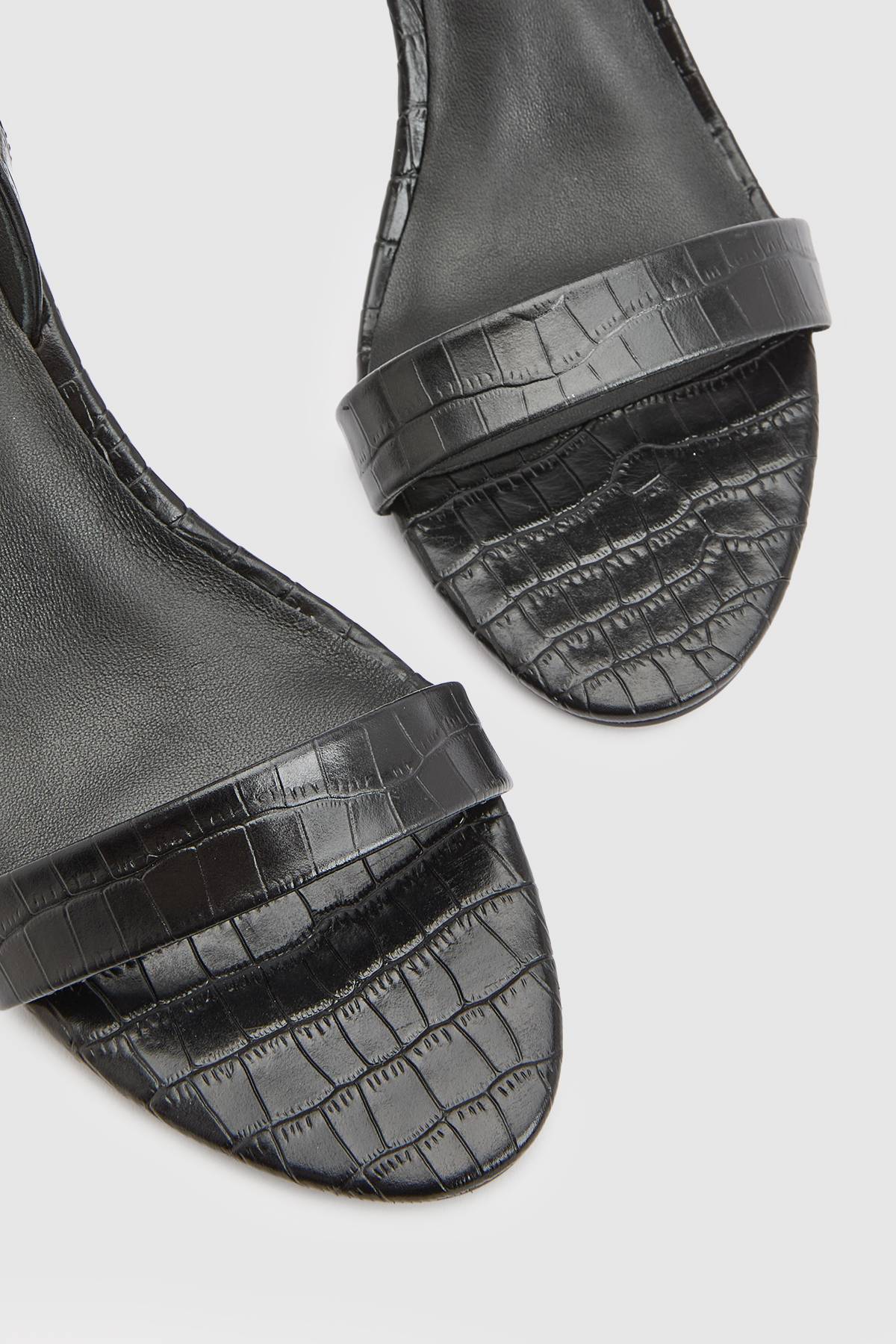 KarenMillen Sandale À Talon Avec Brides En Cuir Imprimé Croco