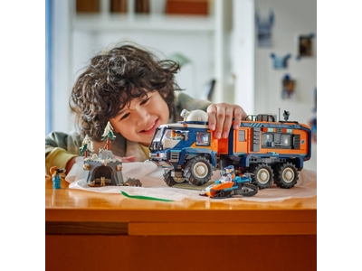 LEGO Laboratoriumtruck op de Noordpool (60471)