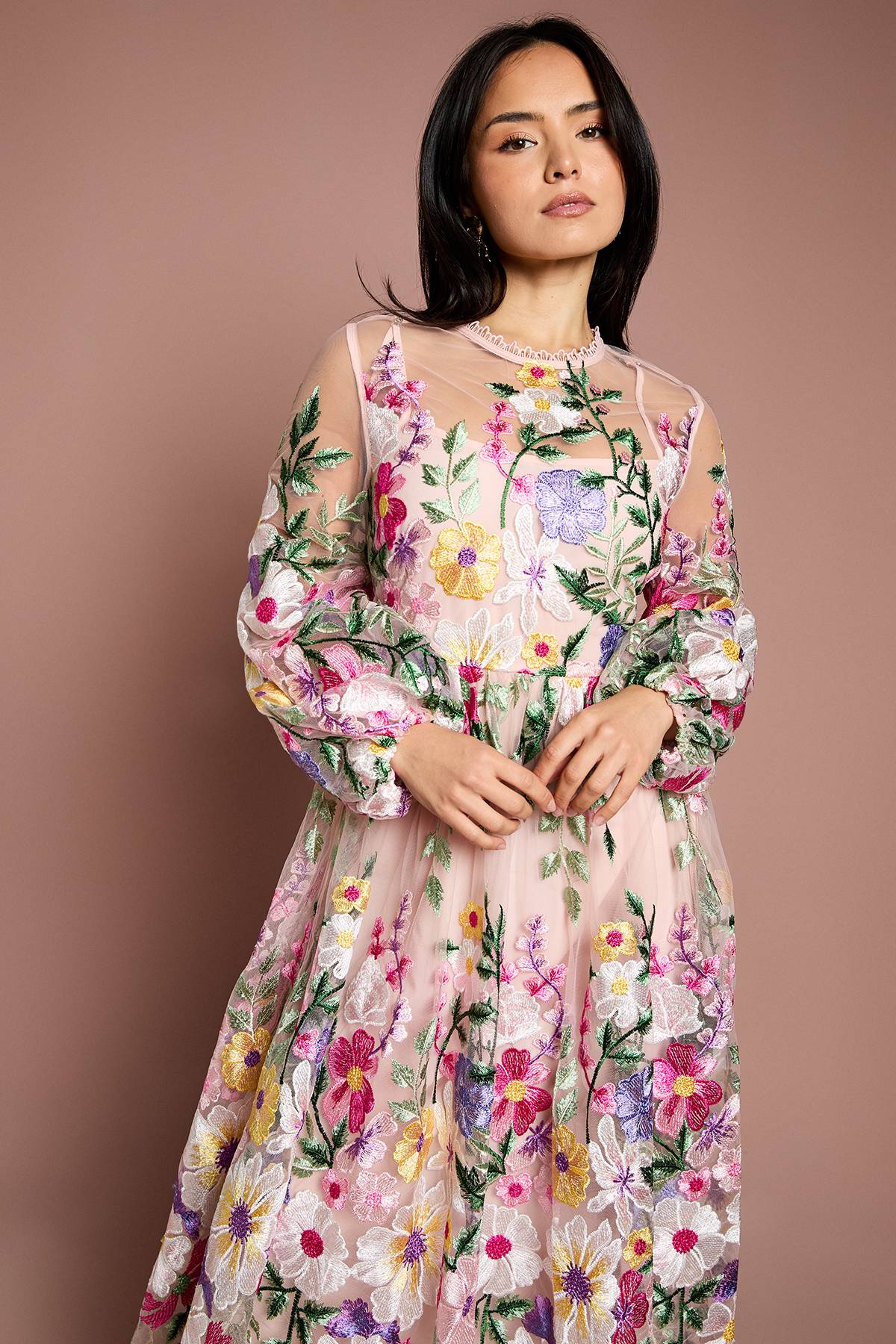 Coast Robe Maxi Brodée à Manches Longues Petite