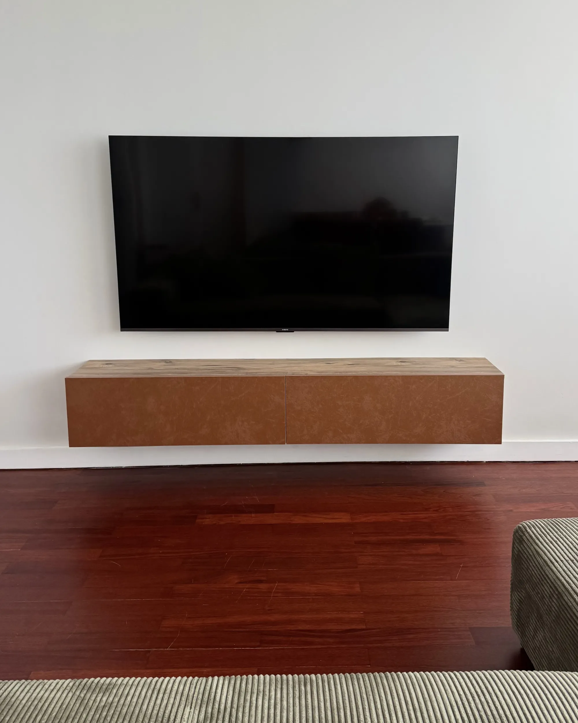Wandgemonteerd tv-meubel GLADSTONE Rood