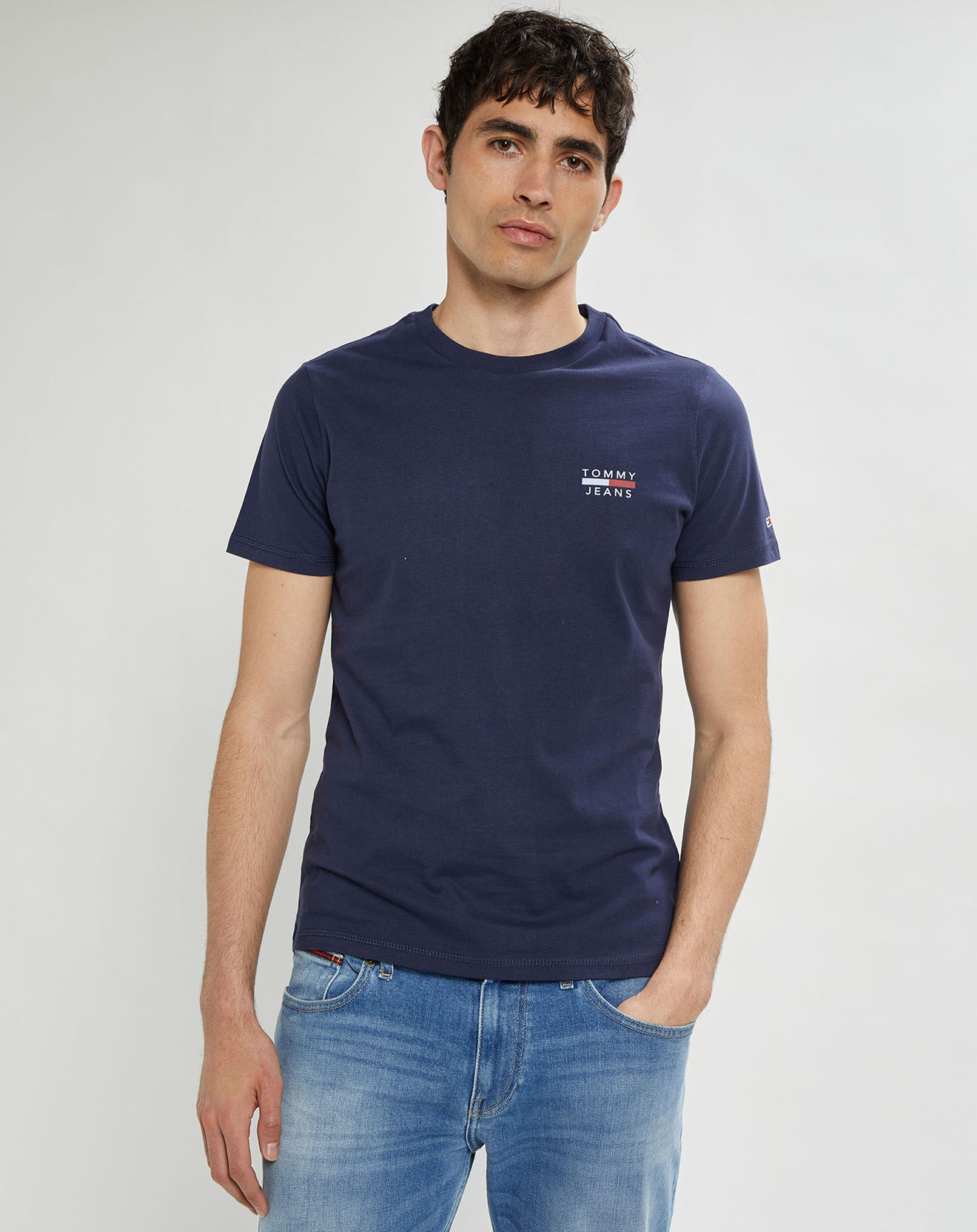 Tommy Jeans T-Shirt Chest Logo bleu marine