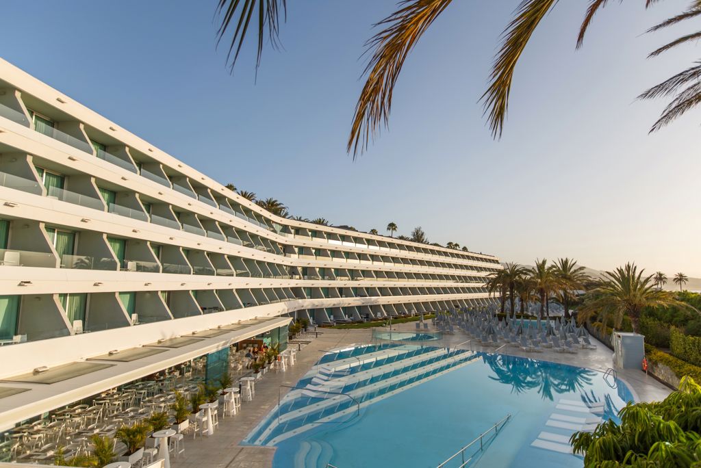 Santa Monica Suites Hotel Logies en ontbijt - Hotel