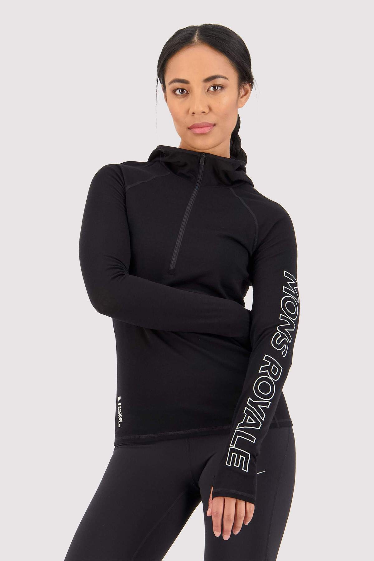 Mons Royale Bella Tech Hood<br>Perfekt ulltrøye hele året! Tilbud gjelder utvalgte farger!