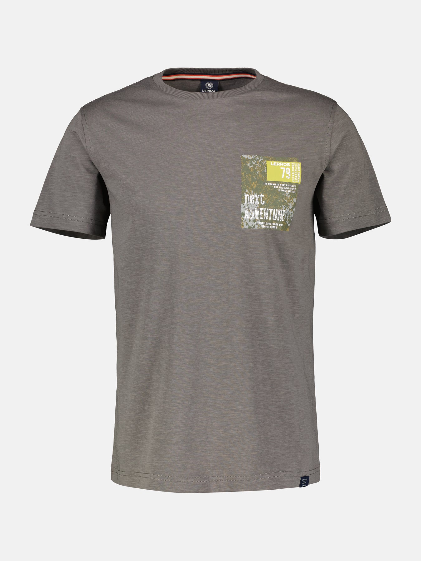 O-Neck T-Shirt. Brustprint