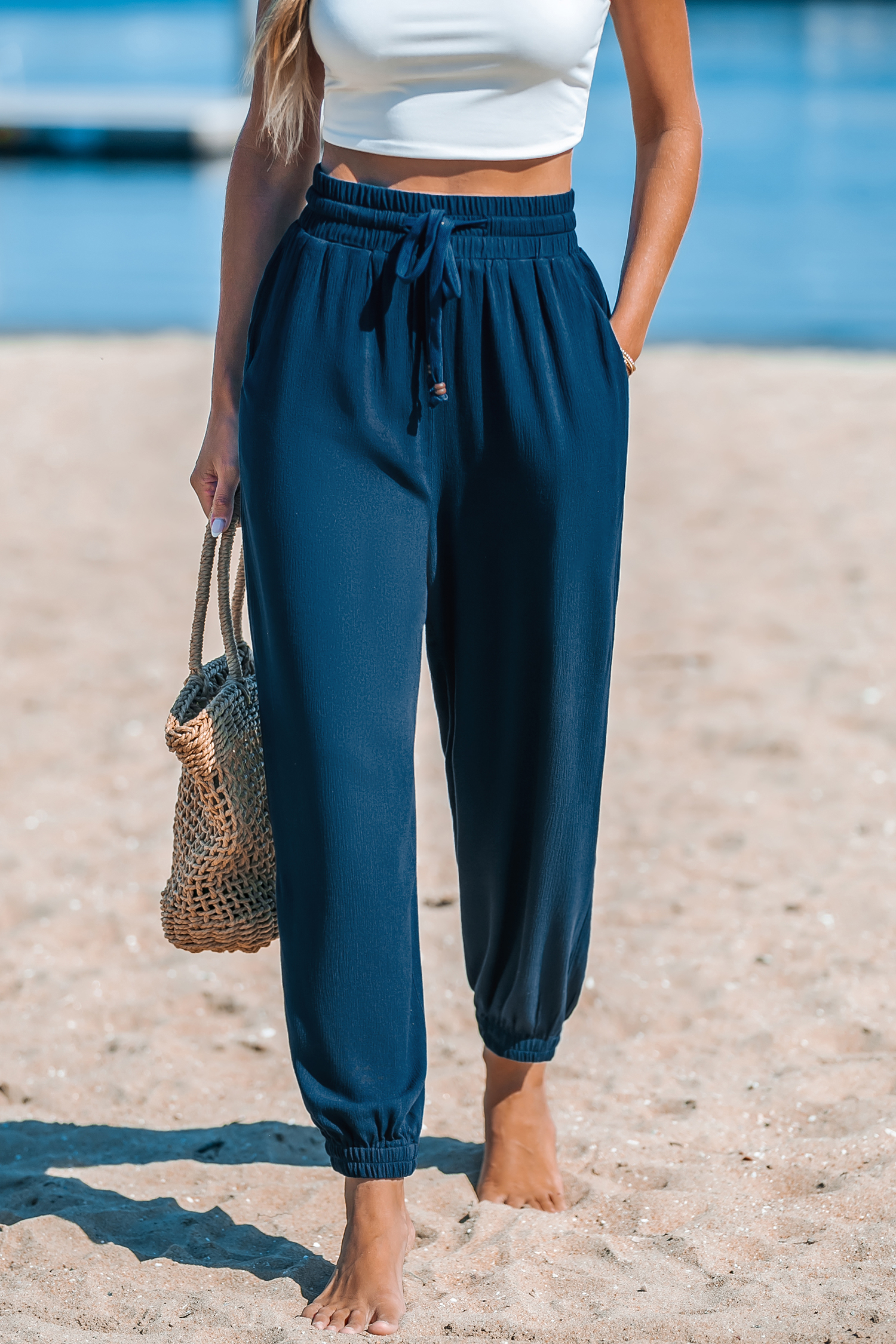 Pantalon avec taille à cordon et jambe trapèze bleu marine