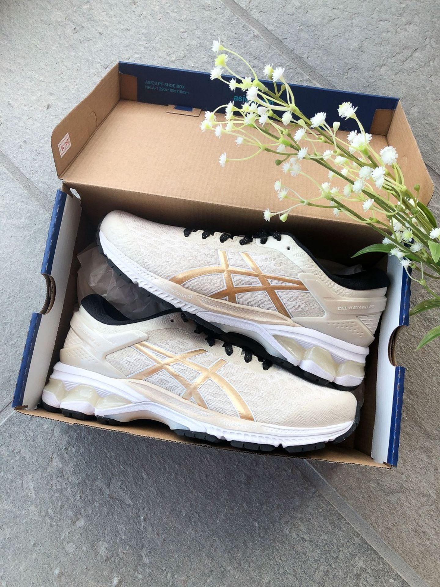 Gel-Kayano 26
