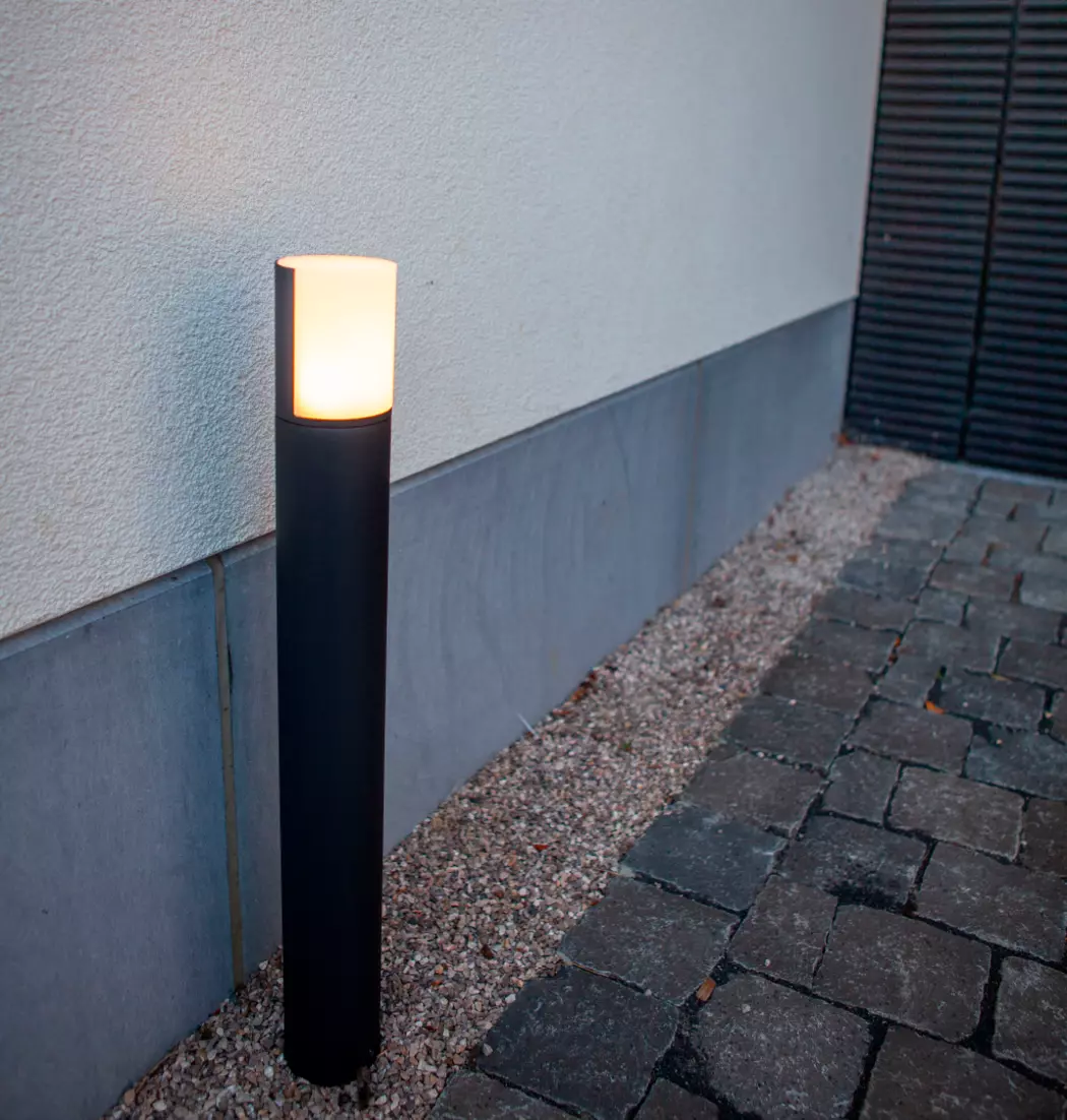 LED-Stehlampe Cyra