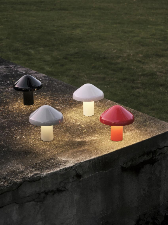 Hay Pao tafellamp LED oplaadbaar red