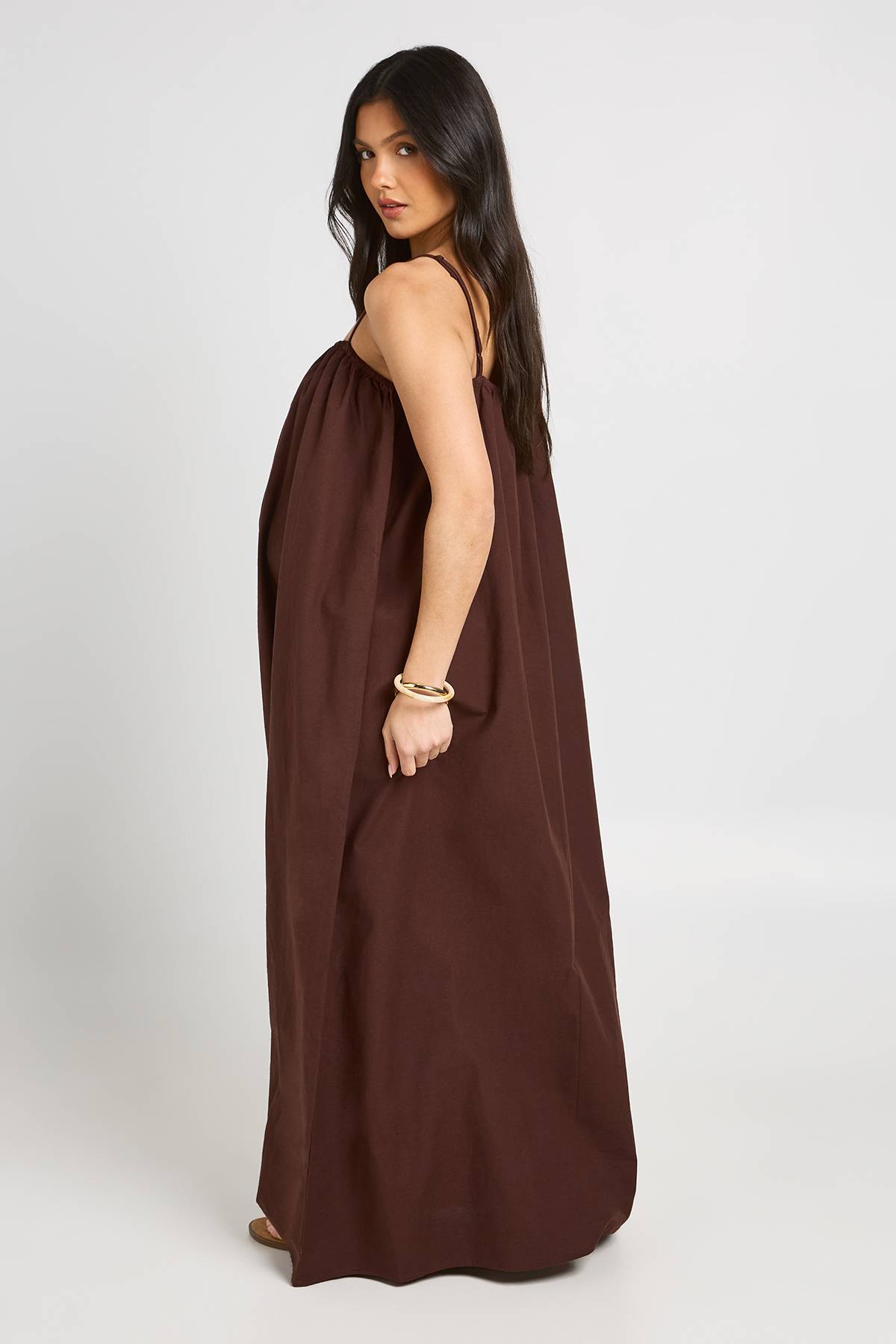 boohoo Robe Maxi De Maternité Volumineuse Avec Poches
