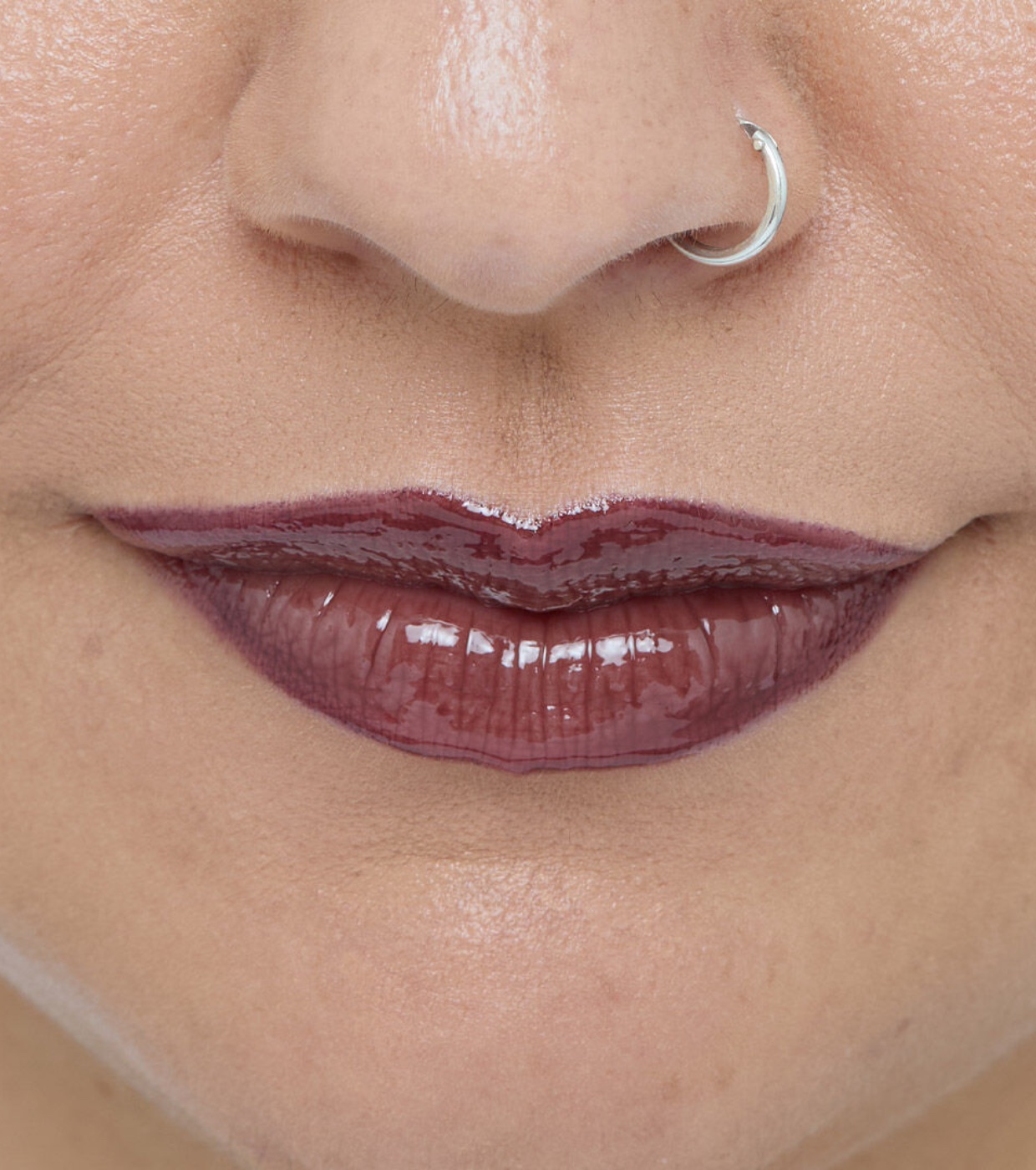 Revolution - Delineador labial Pout Liner - Deepest Mauve
