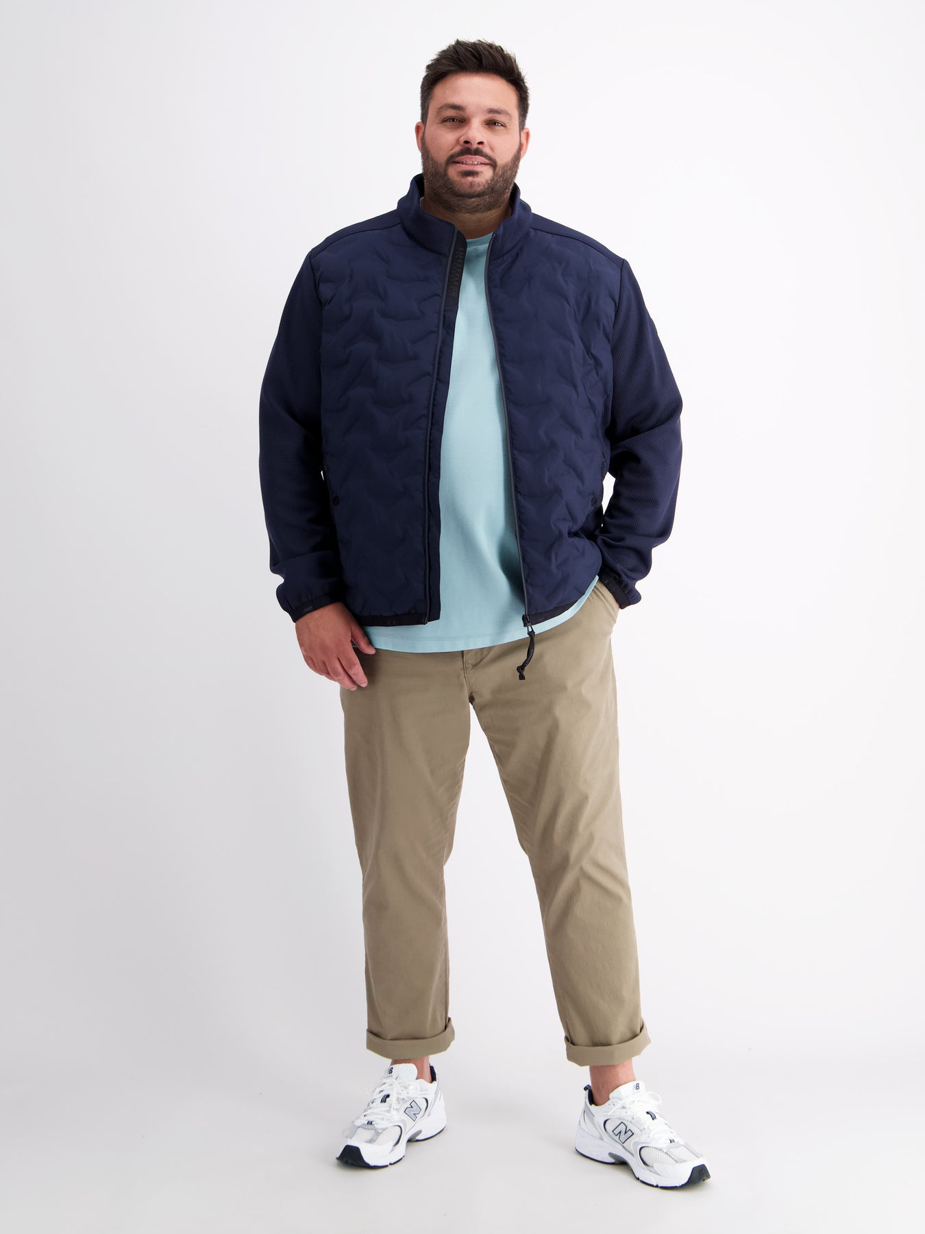 Sportliche Hybrid-Jacke