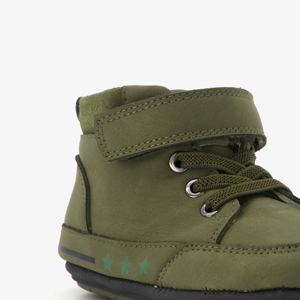 Groot leren babyschoenen groen met sterren