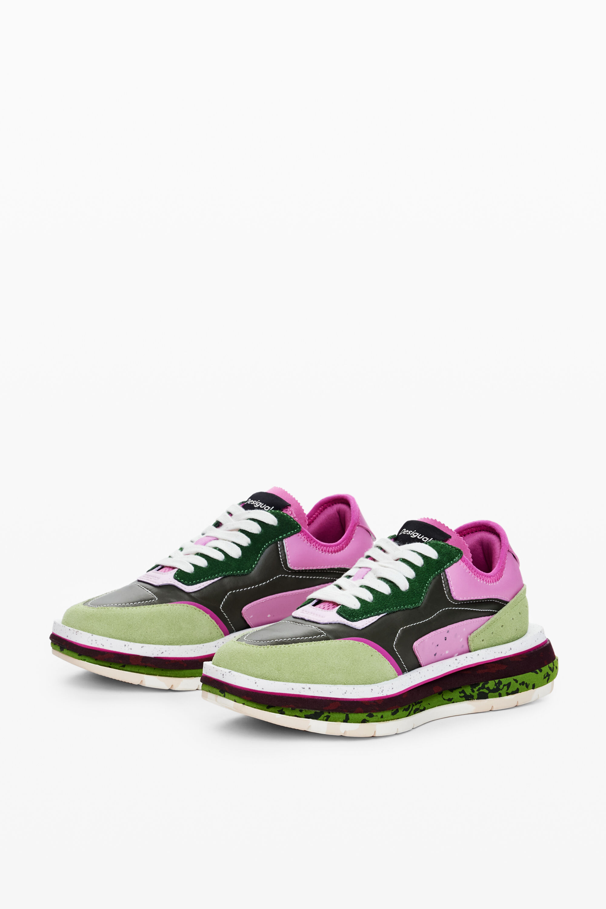 Zapatillas correndo