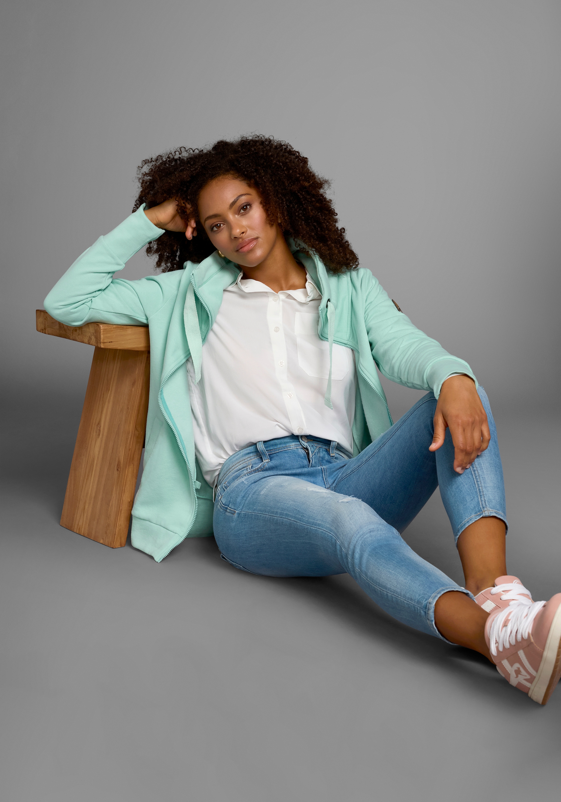 Ocean Sportswear Sweatjacke mit voluminösem hohem Kragen