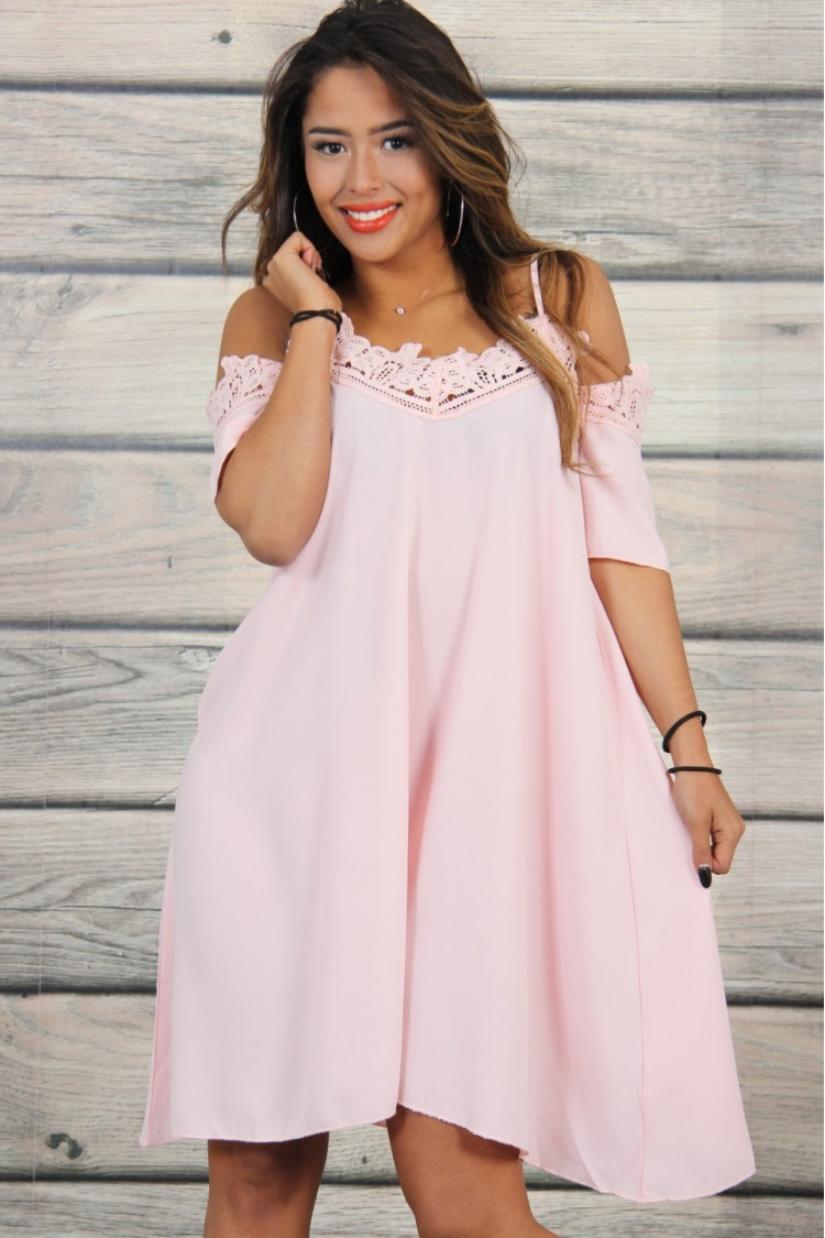 Robe fluide épaules dénudées