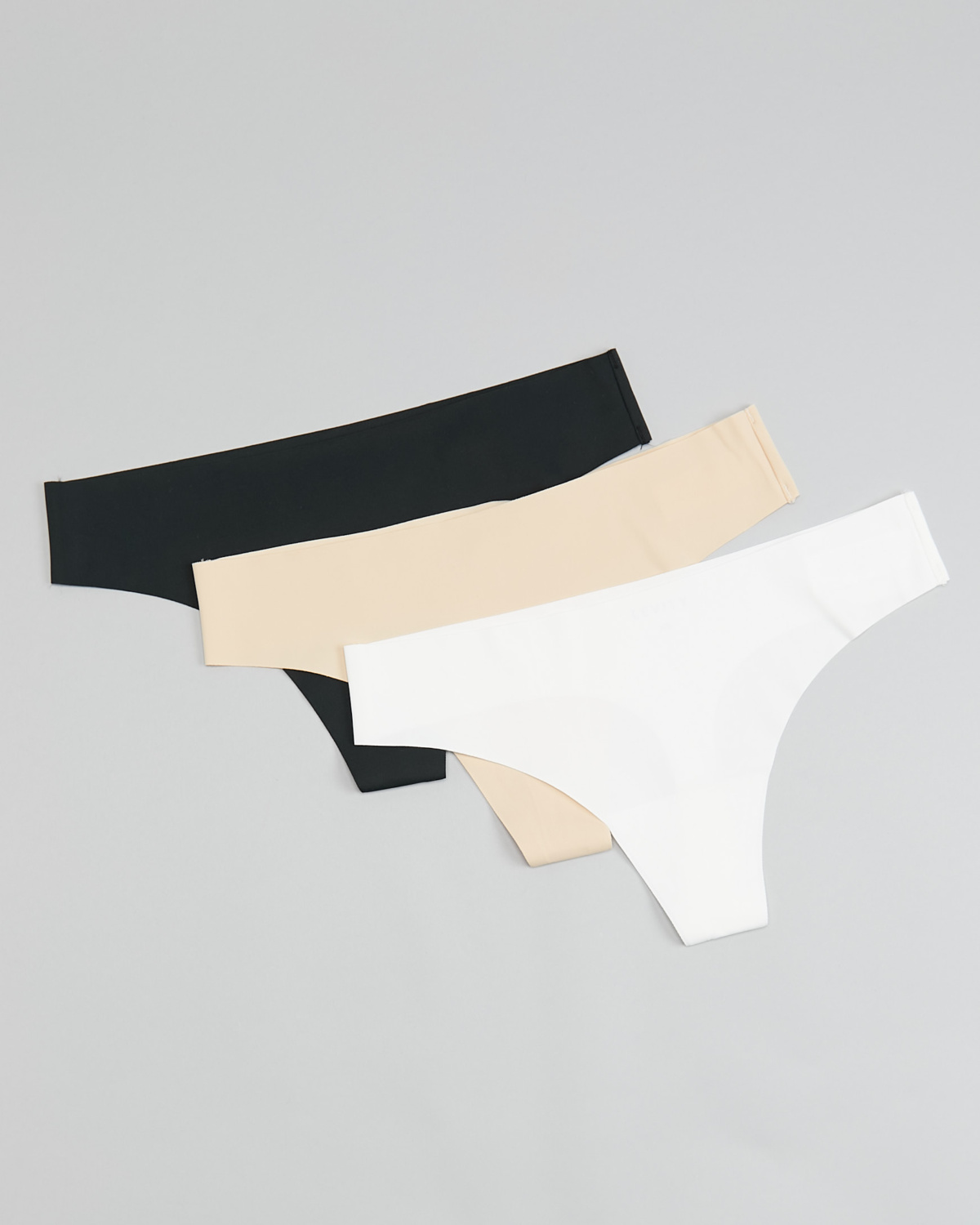 LEVITY 3-pack Invisible Thong Black\White\Sand
