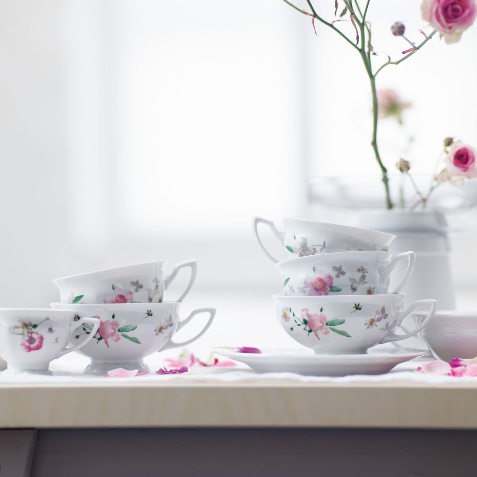 Maria Pink Rose Tee-Obertasse