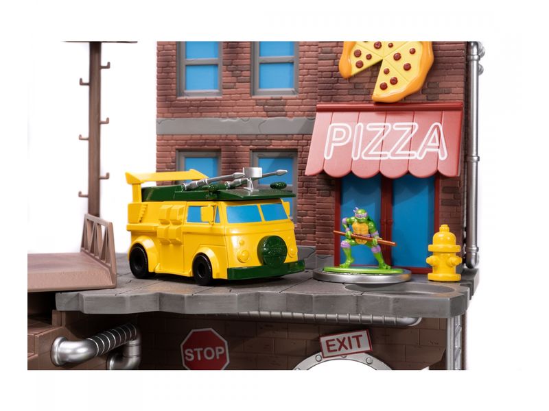 Jada Toys Ninja Turtles Nano Scene Turtle Lair Diorama mit Figuren und Modellauto